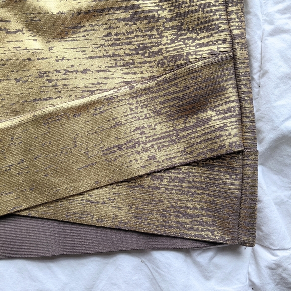 BCBGMaxAzria Silvie Power Skirt - Picture 4 of 9